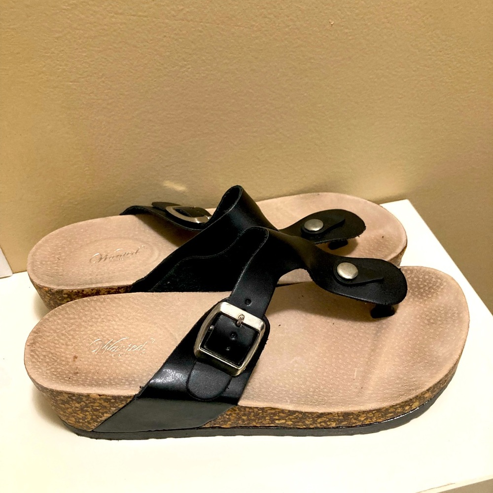 Wanted low heal slipper